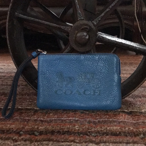 Coach Handbags - NWT Coach Blue Leather Horse/Buggy Wristlet